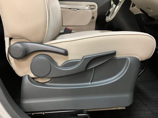 ムーヴキャンバスＸリミテッドメイクアップ　ＳＡII　大画面ナビ　全方位カメラ８インチナビ　パノラマカメラ　ＥＴＣ　両側電動スライドドア　走行距離約１．６万ｋｍ　車検整備渡し　１年間走行距離無制限保証　オートエアコン　キーフリーシステム　プッシュボタンスタート　オートライト（大阪府）の中古車