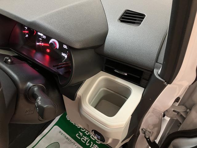 ムーヴＸリミテッドII　ＳＡIII／０．８万ｋｍ／ナビ／Ｂカメラ走行０．８万ｋｍ／ナビゲーション／バックカメラ／ステアリングスイッチ／ＥＴＣ／ドライブレコーダー／運転席シートヒーター／運転席シートリフター／ＬＥＤヘッドライト／オートエアコン／キーフリー（大阪府）の中古車