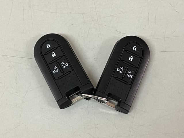 ムーヴキャンバスＧブラックアクセントＶＳ　ＳＡIII／ナビ／パノラマモニター走行２．９万ｋｍ／ナビゲーション／パノラマモニター／ステアリングスイッチ／ＥＴＣ／前後ドラレコ／運転席シートヒーター／両側パワースライドドア／ＬＥＤヘッドライト・フォグランプ／キーフリー（大阪府）の中古車