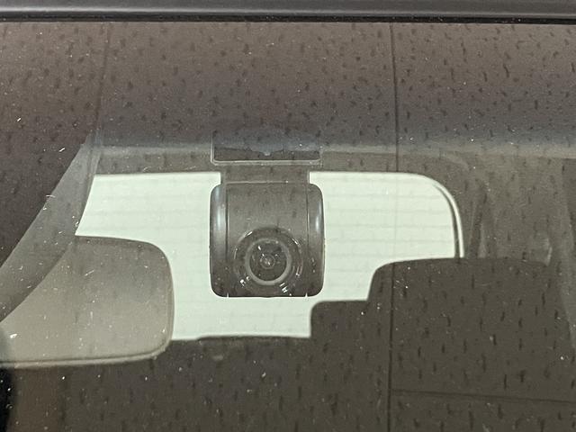 ムーヴＸリミテッドII　ＳＡIII／１．２万ｋｍ／ナビ／Ｂカメラ走行１．２万ｋｍ／ナビゲーション／バックカメラ／ステアリングスイッチ／前後ドラレコ／ＵＳＢアダプター／運転席シートヒーター／ＬＥＤヘッドライト／アルミホイール／オートエアコン／キーフリー（大阪府）の中古車