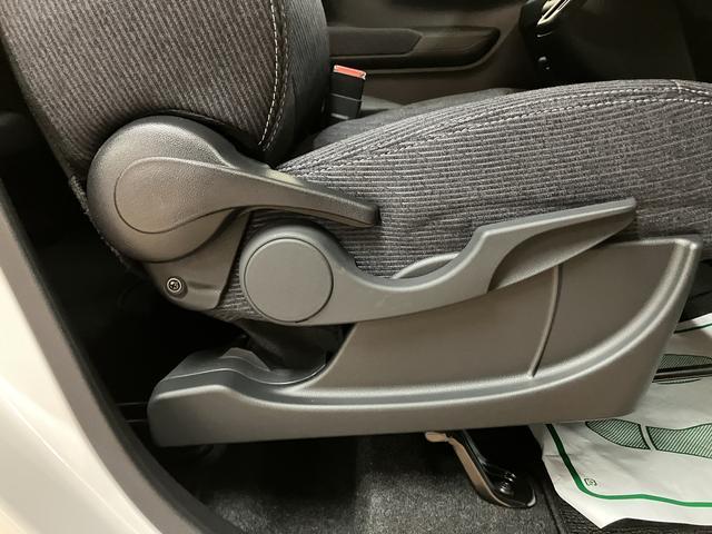 ムーヴG/走行0.3万km/バックカメラ対応車/片側パワスラ新車保証継承 オーディオレス 片側電動スライドドア 電動パーキングブレーキ LEDヘッドランプ・フォグランプ キーフリーシステム プッシュボタンスタート オートエアコン バックカメラ 電動格納ミラー(大阪府)の中古車