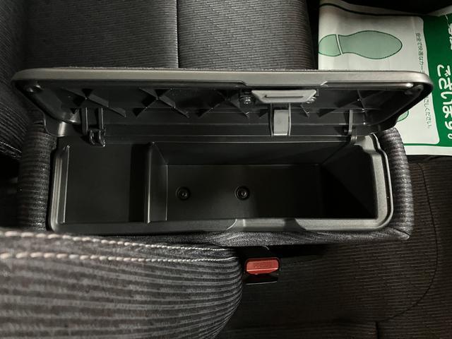 ムーヴG/走行0.3万km/バックカメラ対応車/片側パワスラ新車保証継承 オーディオレス 片側電動スライドドア 電動パーキングブレーキ LEDヘッドランプ・フォグランプ キーフリーシステム プッシュボタンスタート オートエアコン バックカメラ 電動格納ミラー(大阪府)の中古車