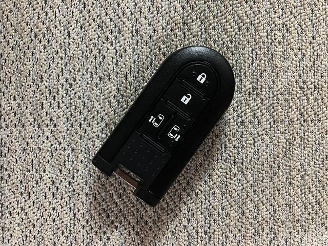 ムーヴキャンバスX SAIII/2.7万km/ナビ/バックカメラ/ETC1年間走行距離無制限保証/走行2.7万km/ナビゲーション/バックカメラ/ステアリングスイッチ/ETC/ドライブレコーダー/USBアダプター/両側パワースライドドア/オートエアコン/キーフリー(大阪府)の中古車