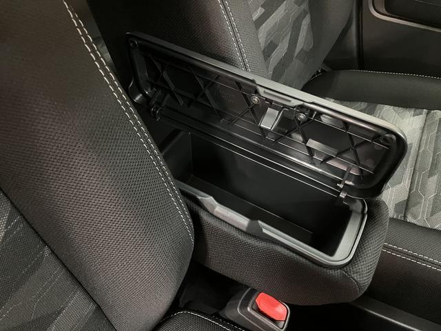 タフトG ダーククロムベンチャー/R7年式/走行5Km/クルコンR7年式/走行5Km/バックカメラ対応車/クルーズコントロール/前席シートヒーター/電動パーキングブレーキ/LEDヘッドライト・フォグランプ/アルミホイール/オートエアコン/キーフリー(大阪府)の中古車