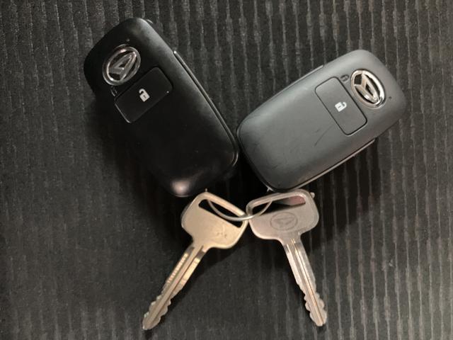 ハイゼットトラックジャンボエクストラ 走行距離0.5km/電格ミラー/CVT車キーフリー・CDチューナー・FM・AMラジオ・エアコン・電格ミラー・コーナーセンサー・作業灯・LEDヘッドランプ・フォグランプ(大阪府)の中古車