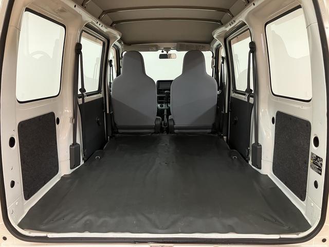 ハイゼットカーゴスペシャル 車検整備渡 純正ナビ ETC 認定中古車車検整備渡 純正ナビ Bluetooth対応 CD/DVD対応 フルセグTV ETC車載器 ラバーマット 認定中古車 1年間走行距離無制限保証 弊社整備点検履歴有 マニュアルエアコン(大阪府)の中古車