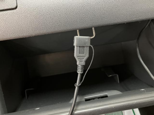 ハイゼットカーゴスペシャル 車検整備渡 純正ナビ ETC 認定中古車車検整備渡 純正ナビ Bluetooth対応 CD/DVD対応 フルセグTV ETC車載器 ラバーマット 認定中古車 1年間走行距離無制限保証 弊社整備点検履歴有 マニュアルエアコン(大阪府)の中古車