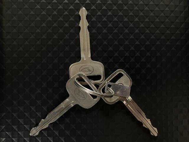 ハイゼットトラックスタンダード/1年間走行距離無制限保証/2.3万km/ナビ1年間走行距離無制限保証/走行2.3万km/CVT車/ナビゲーション/ETC/USBアダプター/スマートアシスト/クリアランスソナー/エアコン/パワステ/3方開(大阪府)の中古車