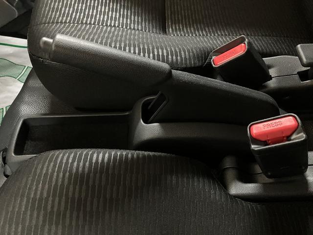 ハイゼットカーゴDX 衝突支援ブレーキ 誤発信抑制制御機能 エコアイドル衝突支援ブレーキ 誤発信抑制制御機能 オートハイビーム コーナーセンサー エコアイドル パワーウィンドウ キーレスエントリー CVT車 AM/FMチューナー 車線逸脱警報機能 マニュアルエアコン(大阪府)の中古車