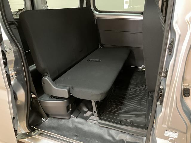 ハイゼットカーゴDX 衝突支援ブレーキ 誤発信抑制制御機能 エコアイドル衝突支援ブレーキ 誤発信抑制制御機能 オートハイビーム コーナーセンサー エコアイドル パワーウィンドウ キーレスエントリー CVT車 AM/FMチューナー 車線逸脱警報機能 マニュアルエアコン(大阪府)の中古車