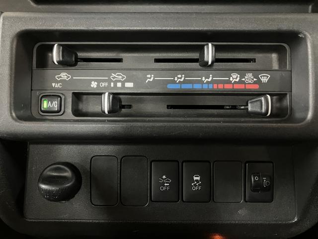 ハイゼットトラックスタンダードSAIIIt 5MT ETC装着車 認定中古車5速マニュアル AM/FMチューナー ETC車載器 作業灯付 エアコン パワステ 社外アルミホイール 1年間走行距離無制限保証 衝突支援回避ブレーキ 衝突警報機能 車線逸脱警報機能 先行車お知らせ機能(大阪府)の中古車