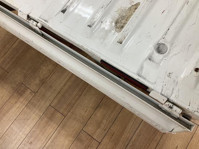 ハイゼットトラックスタンダードSAIIIt 5MT ETC装着車 認定中古車5速マニュアル AM/FMチューナー ETC車載器 作業灯付 エアコン パワステ 社外アルミホイール 1年間走行距離無制限保証 衝突支援回避ブレーキ 衝突警報機能 車線逸脱警報機能 先行車お知らせ機能(大阪府)の中古車