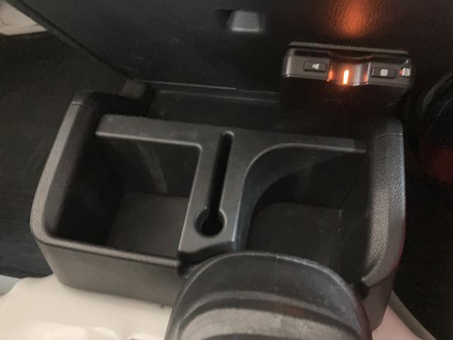 ハイゼットトラックスタンダードSAIIIt 5MT ETC装着車 認定中古車5速マニュアル AM/FMチューナー ETC車載器 作業灯付 エアコン パワステ 社外アルミホイール 1年間走行距離無制限保証 衝突支援回避ブレーキ 衝突警報機能 車線逸脱警報機能 先行車お知らせ機能(大阪府)の中古車