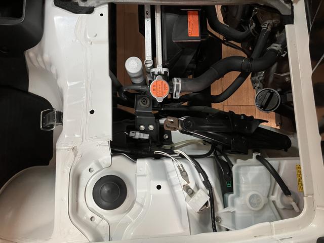 ハイゼットトラックスタンダードSAIIIt 5MT ETC装着車 認定中古車5速マニュアル AM/FMチューナー ETC車載器 作業灯付 エアコン パワステ 社外アルミホイール 1年間走行距離無制限保証 衝突支援回避ブレーキ 衝突警報機能 車線逸脱警報機能 先行車お知らせ機能(大阪府)の中古車