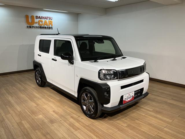 タフトＧ　ダーククロムベンチャー／Ｒ７年式／４ｋｍ／ナビ／クルコンＲ７年式／走行４ｋｍ／ナビゲーション／バックカメラ／ステアリングスイッチ／クルーズコントロール／前席シートヒーター／電動パーキングブレーキ／ＬＥＤヘッドライト・フォグランプ／オートエアコン／キーフリー（大阪府）の中古車