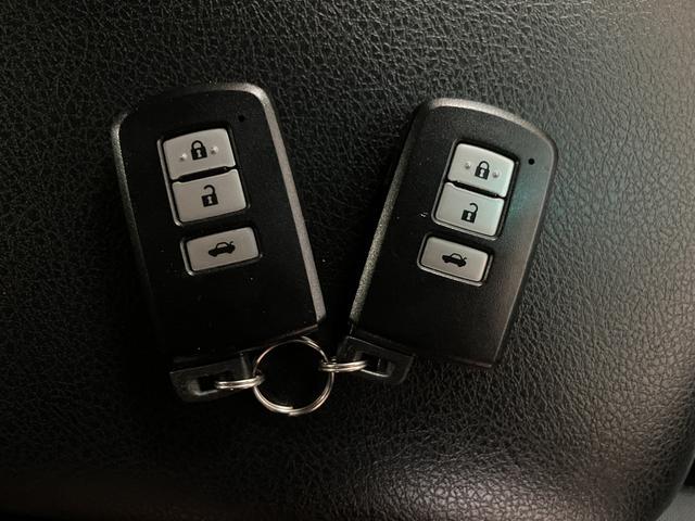 アルティスハイブリッド　Ｇパッケージ／走行４．６万ｋｍ／ナビ／クルコン１年間走行距離無制限保証／走行４．６万ｋｍ／ナビゲーション／バックカメラ／ステアリングスイッチ／ＥＴＣ／ドライブレコーダー／クルーズコントロール／ＬＥＤヘッドライト／オートエアコン／キーフリー（大阪府）の中古車