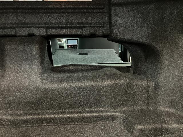 アルティスハイブリッド　Ｇパッケージ／走行４．６万ｋｍ／ナビ／クルコン１年間走行距離無制限保証／走行４．６万ｋｍ／ナビゲーション／バックカメラ／ステアリングスイッチ／ＥＴＣ／ドライブレコーダー／クルーズコントロール／ＬＥＤヘッドライト／オートエアコン／キーフリー（大阪府）の中古車