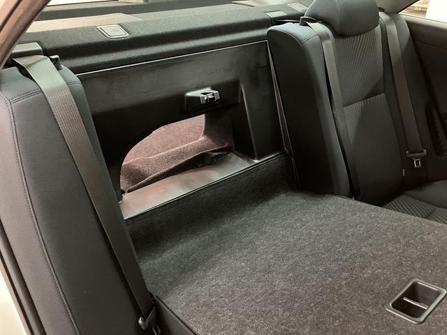 アルティスハイブリッド　Ｇパッケージ／走行４．６万ｋｍ／ナビ／クルコン１年間走行距離無制限保証／走行４．６万ｋｍ／ナビゲーション／バックカメラ／ステアリングスイッチ／ＥＴＣ／ドライブレコーダー／クルーズコントロール／ＬＥＤヘッドライト／オートエアコン／キーフリー（大阪府）の中古車