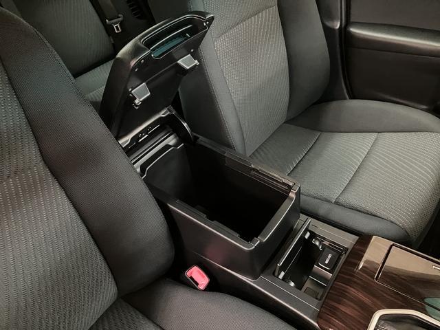 アルティスハイブリッド　Ｇパッケージ／走行４．６万ｋｍ／ナビ／クルコン１年間走行距離無制限保証／走行４．６万ｋｍ／ナビゲーション／バックカメラ／ステアリングスイッチ／ＥＴＣ／ドライブレコーダー／クルーズコントロール／ＬＥＤヘッドライト／オートエアコン／キーフリー（大阪府）の中古車