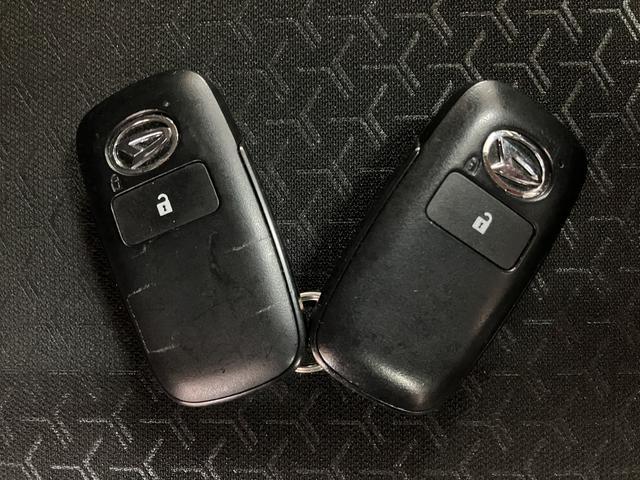 ロッキープレミアムＧ　ＨＥＶ／９インチＤＡ／Ｐモニター／クルコン９インチディスプレイオーディオ／パノラマモニター／ステアリングスイッチ／クルーズコントロール／前席シートヒーター／ＵＳＢ・ＨＤＭＩアダプター／ＬＥＤヘッドライト・フォグランプ／アルミ／キーフリー（大阪府）の中古車