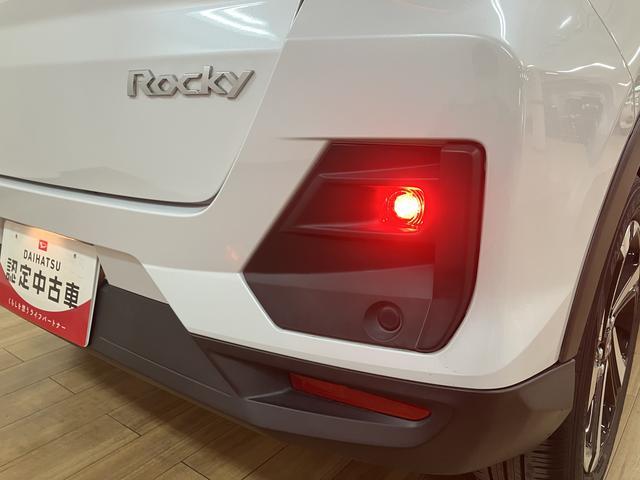 ロッキープレミアムＧ　ＨＥＶ／９インチＤＡ／Ｐモニター／クルコン９インチディスプレイオーディオ／パノラマモニター／ステアリングスイッチ／クルーズコントロール／前席シートヒーター／ＵＳＢ・ＨＤＭＩアダプター／ＬＥＤヘッドライト・フォグランプ／アルミ／キーフリー（大阪府）の中古車