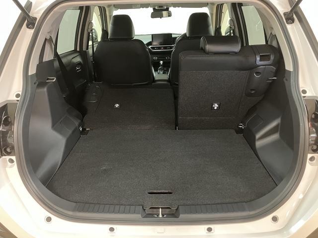 ロッキープレミアムＧ　ＨＥＶ／９インチＤＡ／Ｐモニター／クルコン９インチディスプレイオーディオ／パノラマモニター／ステアリングスイッチ／クルーズコントロール／前席シートヒーター／ＵＳＢ・ＨＤＭＩアダプター／ＬＥＤヘッドライト・フォグランプ／アルミ／キーフリー（大阪府）の中古車