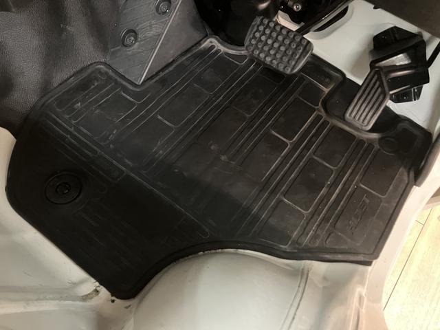 ハイゼットトラックスタンダード　車検整備渡　ＥＴＣ　４速ＡＴ車検整備渡　ＡＭ／ＦＭチューナー　ＥＴＣ車載器　エアコン　パワステ　４速オートマ　認定中古車　１年間走行距離無制限保証付（大阪府）の中古車