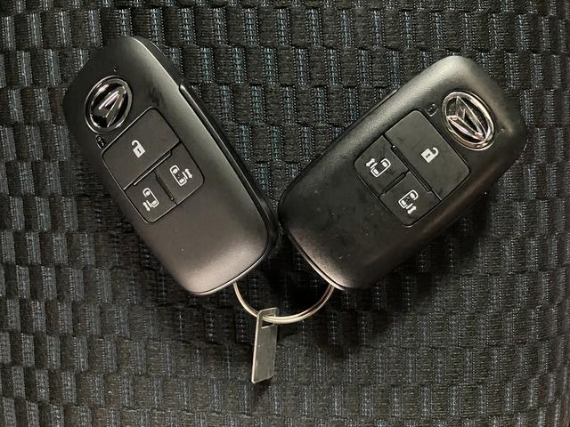 タントカスタムＲＳ／１０インチナビ／ＥＴＣ／クルコン／後席モニター１０インチナビ／バックカメラ／ステアリングスイッチ／ＥＴＣ／前後ドラレコ／後席モニター／クルーズコントロール／前席シートヒーター／両側パワースライドドア／ＬＥＤヘッドライト・フォグランプ／キーフリー（大阪府）の中古車