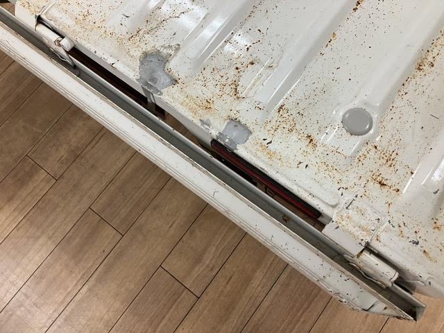 ハイゼットトラックスタンダード／走行３．１万Ｋｍ／ＥＴＣ／ドラレコ／ＡＴ車走行３．１万Ｋｍ／ＡＭ・ＦＭチューナー／ＥＴＣ／ドライブレコーダー／エアコン／パワステ／ハロゲンヘッドライト／ＡＴ車／シガーソケット／ホワイトカラー（大阪府）の中古車