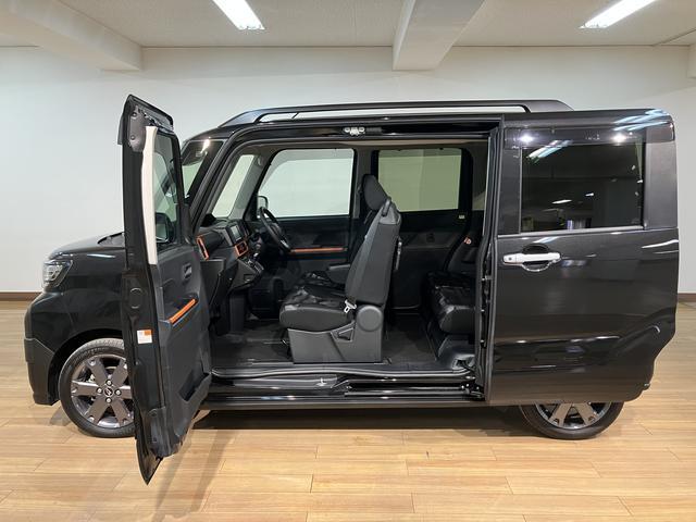 タントファンクロスターボ／１．９万ｋｍ／ナビ／Ｐモニター／ＥＴＣ走行１．９万ｋｍ／ナビゲーション／パノラマモニター／ステアリングスイッチ／ＥＴＣ／前席シートヒーター／電動パーキングブレーキ／両側パワースライドドア／ＬＥＤヘッドライト・フォグランプ／キーフリー（大阪府）の中古車