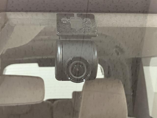 ムーヴキャンバスGメイクアップVS SAIII/走行1.2万km/ナビ走行1.2万km/ナビゲーション/パノラマモニター/ステアリングスイッチ/ETC/前後ドラレコ/運転席シートヒーター/両側パワースライドドア/LEDヘッドライト・フォグ/オートエアコン/キーフリー(大阪府)の中古車