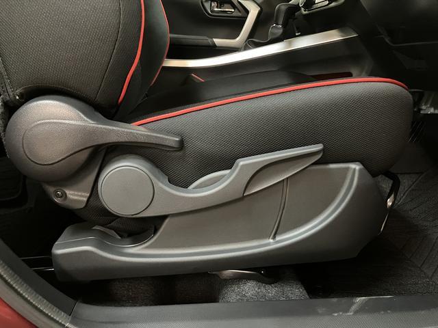 ロッキーX HEV/走行0.1万km/CDチューナー/キーフリー走行0.1万km/1年間走行距離無制限保証/ハイブリッド車/CDチューナー/USBアダプター/電動パーキングブレーキ/LEDヘッドライト/アルミホイール/オートエアコン/キーフリー/(大阪府)の中古車