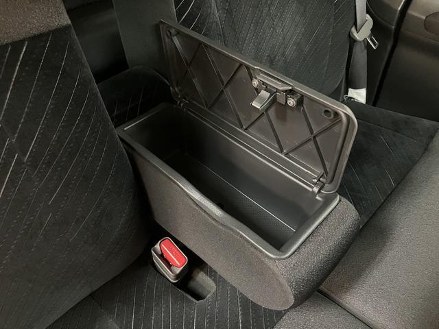 タントカスタムＲＳ　ＳＡ／２．５万ｋｍ／ナビ／バックカメラ／ＥＴＣ１年間走行距離無制限保証／走行２．５万ｋｍ／ナビゲーション／バックカメラ／ステアリングスイッチ／ＥＴＣ／ドライブレコーダー／両側パワースライドドア／ＬＥＤヘッドライト／オートエアコン／キーフリー（大阪府）の中古車