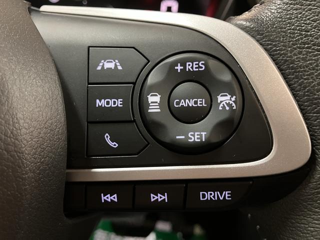 ロッキープレミアムＧ　ＨＥＶ／１．０万ｋｍ／９インチナビ／クルコン走行１．０万ｋｍ／９インチナビ／パノラマモニター／ＥＴＣ／前後ドラレコ／クルーズコントロール／ＵＳＢ・ＨＤＭＩアダプター／前席シートヒーター／ＬＥＤヘッドライト・フォグ／オートエアコン／キーフリー（大阪府）の中古車