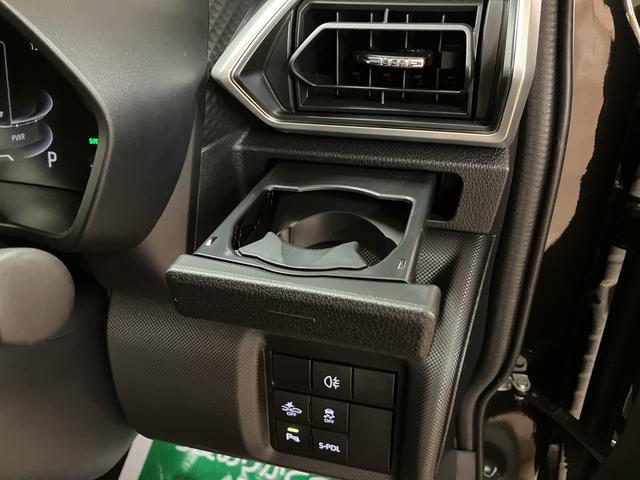 ロッキープレミアムＧ　ＨＥＶ／１．０万ｋｍ／９インチナビ／クルコン走行１．０万ｋｍ／９インチナビ／パノラマモニター／ＥＴＣ／前後ドラレコ／クルーズコントロール／ＵＳＢ・ＨＤＭＩアダプター／前席シートヒーター／ＬＥＤヘッドライト・フォグ／オートエアコン／キーフリー（大阪府）の中古車