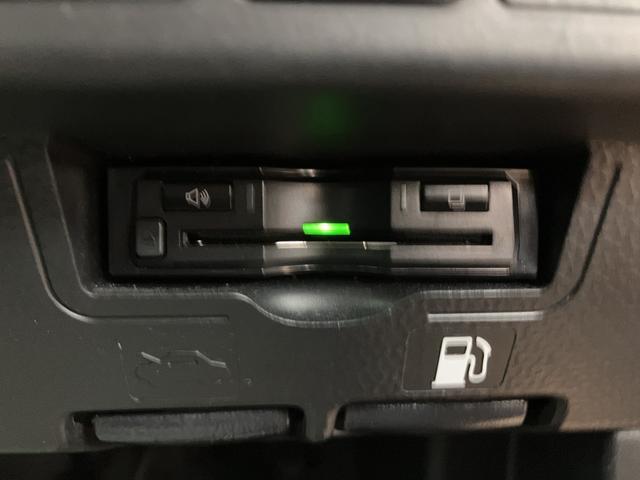 トールカスタムＧ　リミテッド　ＳＡIII／９インチナビ／Ｐモニター１年間走行距離無制限保証／９インチナビ／パノラマモニター／ステアリングスイッチ／ＥＴＣ／ドラレコ／クルコン／前席シートヒーター／両側パワースライドドア／ＬＥＤヘッドライト・フォグ／キーフリー（大阪府）の中古車