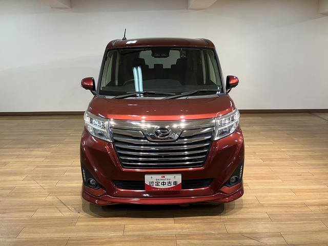 トールカスタムＧ　リミテッド　ＳＡIII／９インチナビ／Ｐモニター１年間走行距離無制限保証／９インチナビ／パノラマモニター／ステアリングスイッチ／ＥＴＣ／ドラレコ／クルコン／前席シートヒーター／両側パワースライドドア／ＬＥＤヘッドライト・フォグ／キーフリー（大阪府）の中古車