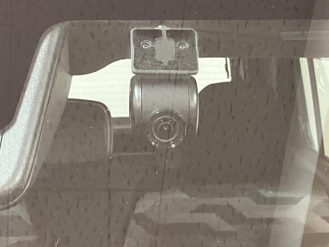 タフトGターボ クロムベンチャー/9インチナビ/パノラマ/クルコン9インチナビ/パノラマモニター/ステアリングスイッチ/ETC/前後ドラレコ/クルーズコントロール/前席シートヒーター/電動パーキングブレーキ/LEDヘッドライト・フォグ/オートエアコン/キーフリー(大阪府)の中古車