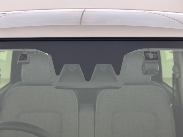 ムーヴキャンバスストライプスＧ／Ｒ７年式／走行０．７万ｋｍ／ナビ／ＰモニターＲ７年式／走行０．７万ｋｍ／ナビゲーション／パノラマモニター／ＥＴＣ／ナビ連動前後ドラレコ／前席シートヒーター／両側パワースライドドア／ＬＥＤヘッドライト・フォグランプ／オートエアコン／キーフリー（大阪府）の中古車