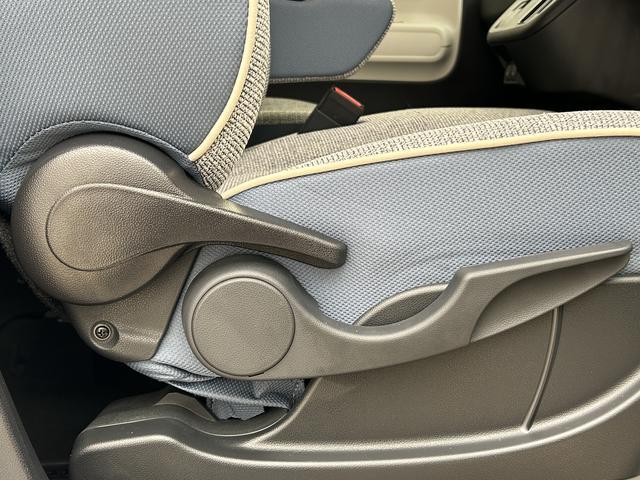 ムーヴキャンバスストライプスＧ／Ｒ７年式／走行０．７万ｋｍ／ナビ／ＰモニターＲ７年式／走行０．７万ｋｍ／ナビゲーション／パノラマモニター／ＥＴＣ／ナビ連動前後ドラレコ／前席シートヒーター／両側パワースライドドア／ＬＥＤヘッドライト・フォグランプ／オートエアコン／キーフリー（大阪府）の中古車