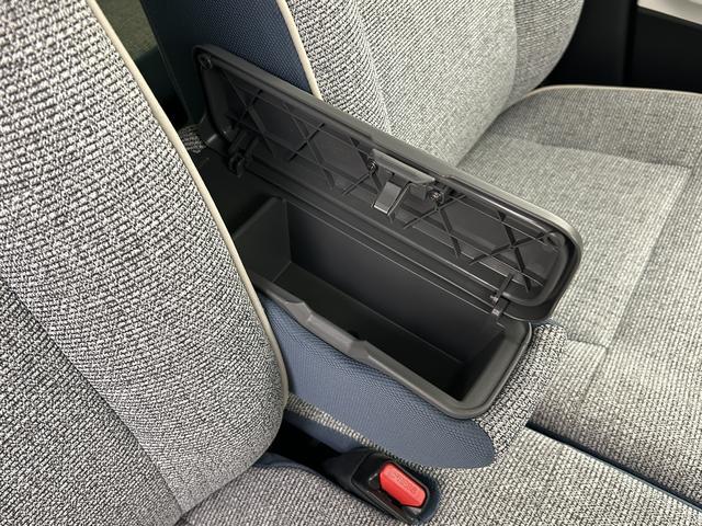 ムーヴキャンバスストライプスＧ／Ｒ７年式／走行０．７万ｋｍ／ナビ／ＰモニターＲ７年式／走行０．７万ｋｍ／ナビゲーション／パノラマモニター／ＥＴＣ／ナビ連動前後ドラレコ／前席シートヒーター／両側パワースライドドア／ＬＥＤヘッドライト・フォグランプ／オートエアコン／キーフリー（大阪府）の中古車