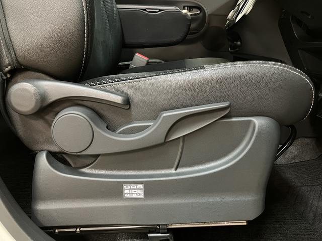 タントカスタムＸ　トップエディションＶＳ　ＳＡIII／ナビ／ＥＴＣ１年間走行距離無制限保証付き／ナビゲーション／パノラマモニター／ステアリングスイッチ／ＥＴＣ／ドラレコ／運転席シートヒーター／両側パワースライドドア／ＬＥＤヘッドライト・フォグランプ／キーフリー（大阪府）の中古車