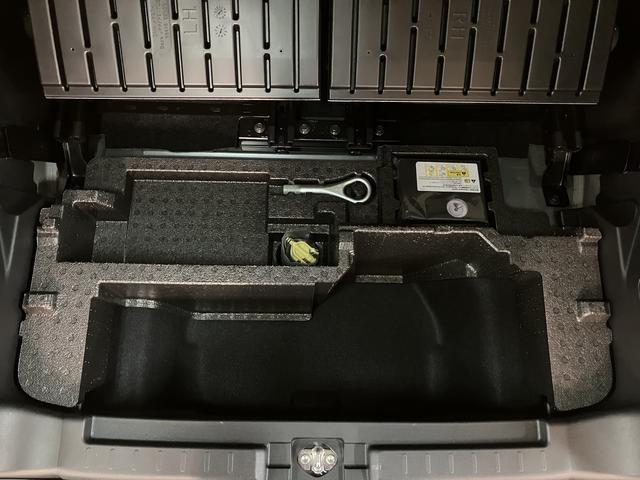 ムーヴRS/R8年式/届出済未使用車/25年モデルナビ/クルコン届出済未使用車/R8年式/走行4Km/25年モデルナビ/バックカメラ/ステアリングスイッチ/クルーズコントロール/両側パワースライドドア/LEDヘッドライト・フォグランプ/オートエアコン/キーフリー(大阪府)の中古車