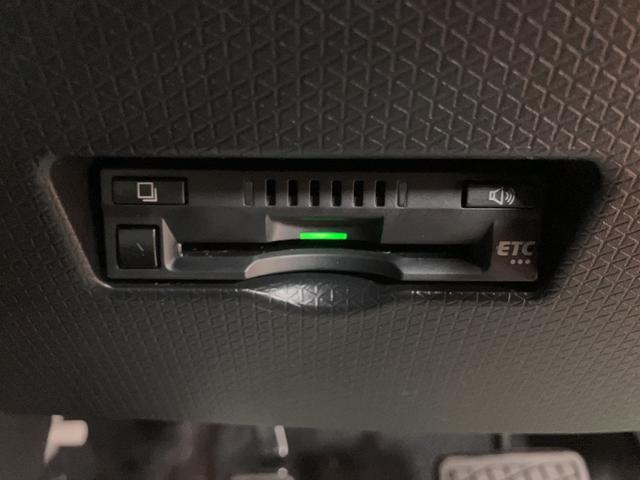 タントカスタムＸスタイルセレクション／４ＷＤ／１．０万ｋｍ／ナビ４ＷＤ／走行１．０万ｋｍ／ナビゲーション／バックカメラ／ＥＴＣ／ナビ連動前後ドラレコ／前席シートヒーター／両側パワースライドドア／ＬＥＤヘッドライト・フォグ／アルミホイール／オートエアコン／キーフリー（大阪府）の中古車