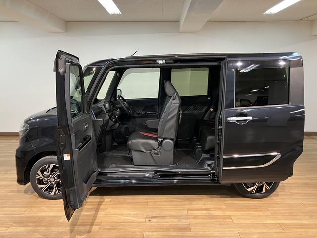 タントカスタムＸスタイルセレクション／４ＷＤ／１．０万ｋｍ／ナビ４ＷＤ／走行１．０万ｋｍ／ナビゲーション／バックカメラ／ＥＴＣ／ナビ連動前後ドラレコ／前席シートヒーター／両側パワースライドドア／ＬＥＤヘッドライト・フォグ／アルミホイール／オートエアコン／キーフリー（大阪府）の中古車
