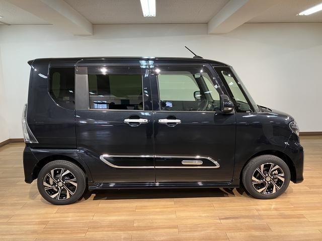 タントカスタムＸスタイルセレクション／４ＷＤ／１．０万ｋｍ／ナビ４ＷＤ／走行１．０万ｋｍ／ナビゲーション／バックカメラ／ＥＴＣ／ナビ連動前後ドラレコ／前席シートヒーター／両側パワースライドドア／ＬＥＤヘッドライト・フォグ／アルミホイール／オートエアコン／キーフリー（大阪府）の中古車