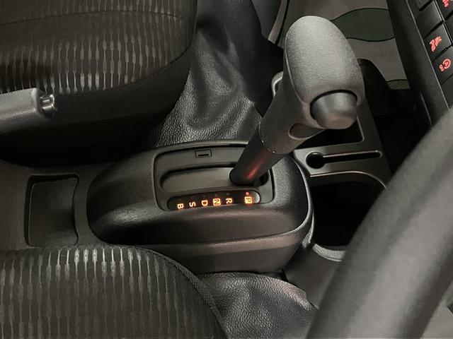 ハイゼットトラックジャンボエクストラ／届出済未使用車／Ｒ８年式／４ＷＤ／１６Ｋ届出済未使用車／Ｒ８年式／走行１６Ｋｍ／４ＷＤ／ＣＶＴ車／ＬＥＤヘッドライト・フォグランプ／電動格納ミラー／パワーウィンドー／作業灯／エアコン／パワステ／プッシュボタンスタート／キーフリー（大阪府）の中古車