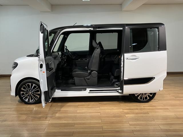タントカスタムＲＳ／９インチナビ／パノラマモニター／クルコン１年間走行距離無制限保証／９インチナビ／パノラマモニター／ステアリングスイッチ／ＥＴＣ／ナビ連動前後ドラレコ／クルーズコントロール／両側パワースライドドア／ＬＥＤヘッドライト・フォグランプ／キーフリー（大阪府）の中古車