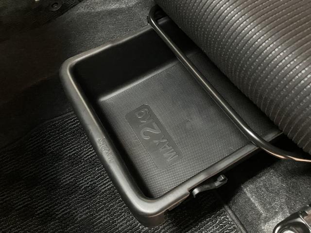 ムーヴXリミテッドII SAIII/0.6万km/ナビ/Bカメラ走行0.6万km/ナビゲーション/バックカメラ/ステアリングスイッチ/ETC/ナビ連動前後ドラレコ/運転席シートヒーター/USBアダプター/LEDヘッドライト/アルミ/オートエアコン/キーフリー(大阪府)の中古車
