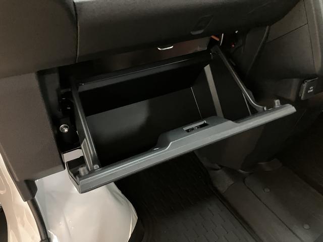 ハイゼットカーゴスペシャル／新車保証継承／走行０．５万ｋｍ／スマートアシスト新車保証継承／ＡＭ・ＦＭチューナー／前席パワーウインドー／オートライト／エアコン／パワステ／スマートアシスト／クリアランスソナー／オートマチックハイビーム／アイドリングストップ（大阪府）の中古車